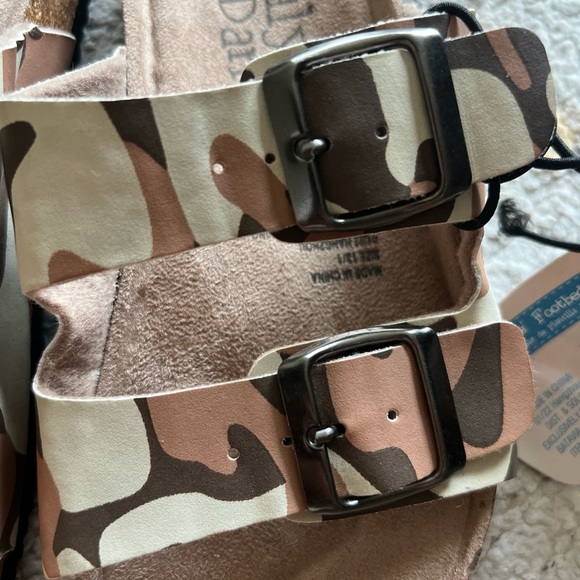 NWT Lily&Dan Suede Sandals Sz 13/1 boys footbed sand color camo - Picture 3 of 7